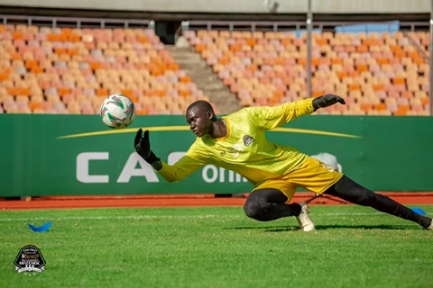 مفاجآت مازيمبي لا تتوقف.. الحارس يسجل أمام يانج أفريكانز في دوري الأبطال (فيديو)